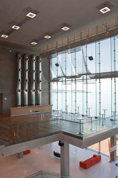 venue-foyer-2